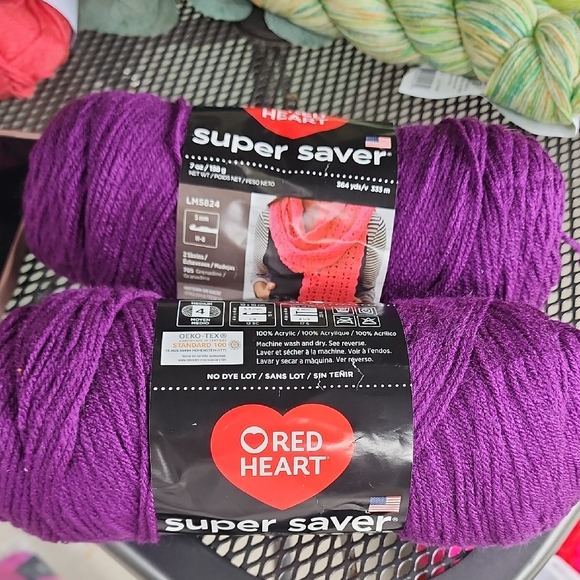 Red Heart Super Saver Yarn - Purple - Picture 1 of 5
